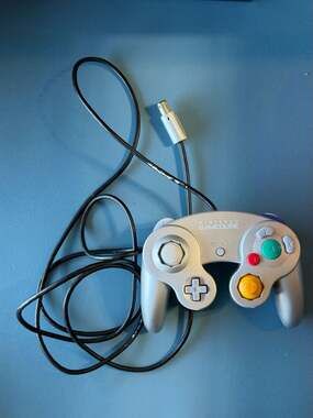 Nintendo GameCube Controller Platinum Silver DOL-003 OEM